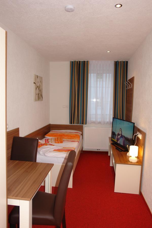 Hotel Garni Daniela Urich Schwanenstadt Kültér fotó