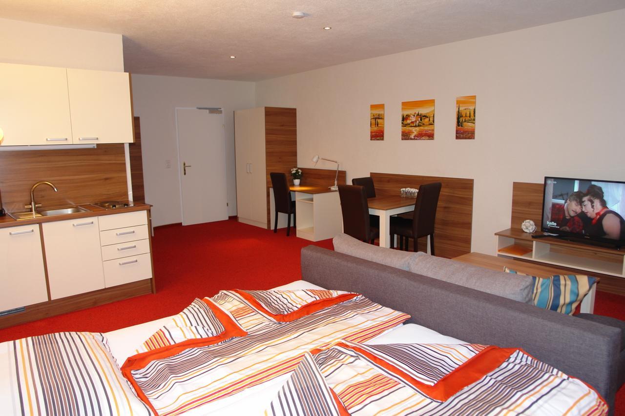Hotel Garni Daniela Urich Schwanenstadt Kültér fotó